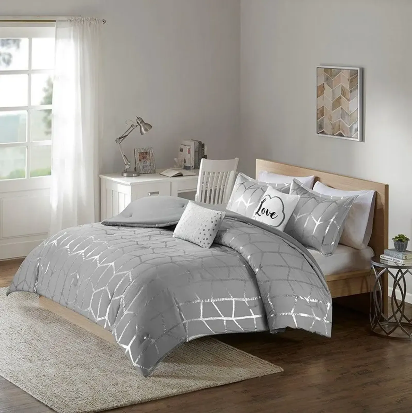 Raina 4-Piece Twin Bedding Set - Silver