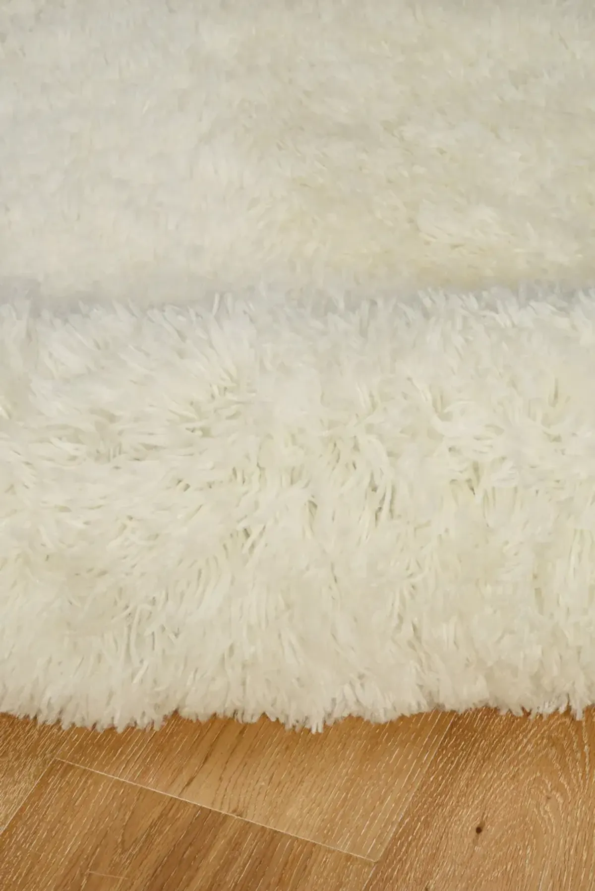 Faux Lamb Skin 4 X 6 Area Rug - Ivory