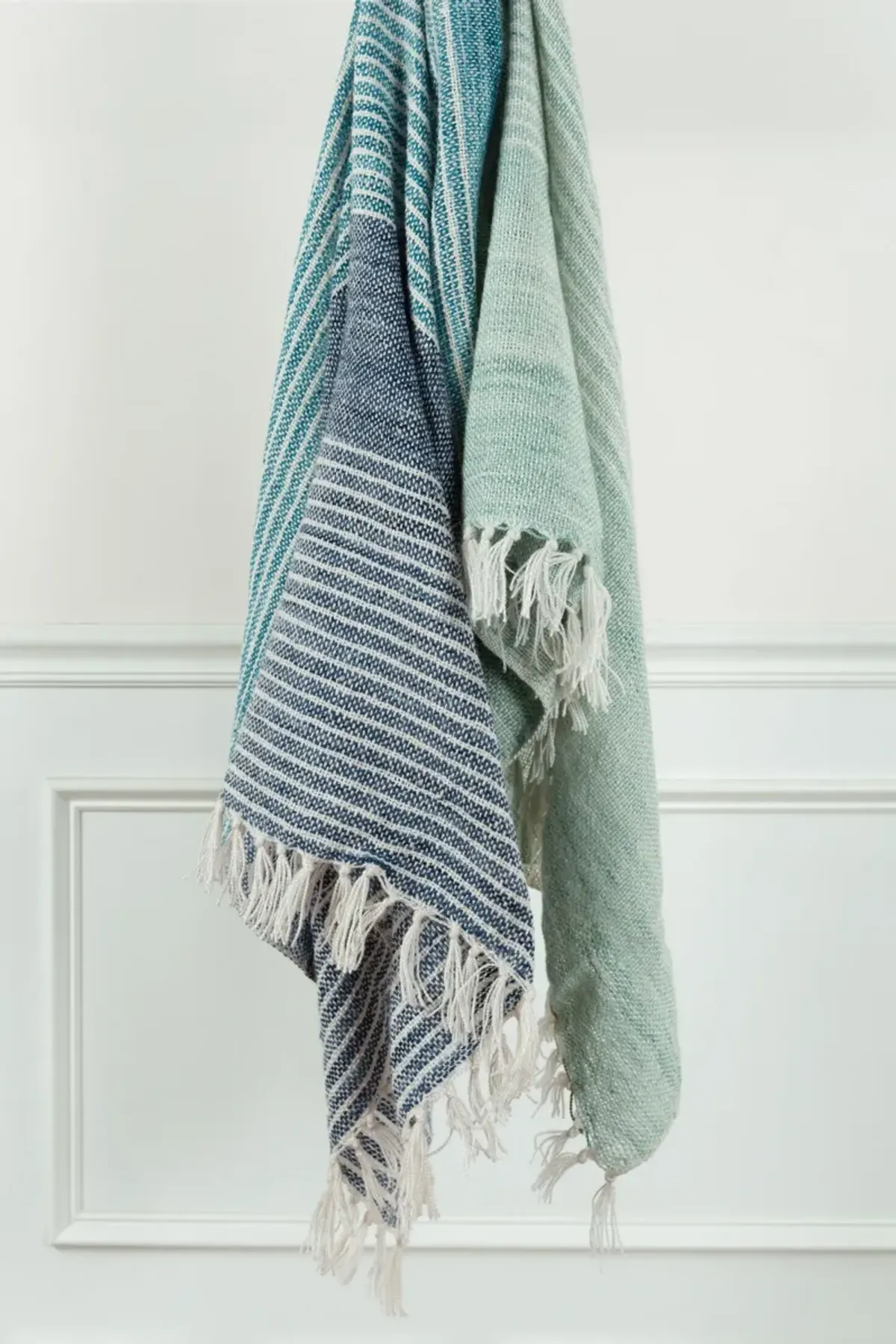 Dunedin Indoor/Outdoor Throw - Blue