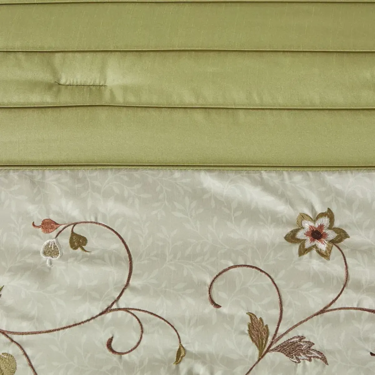 Clara King Comforter Set - Green