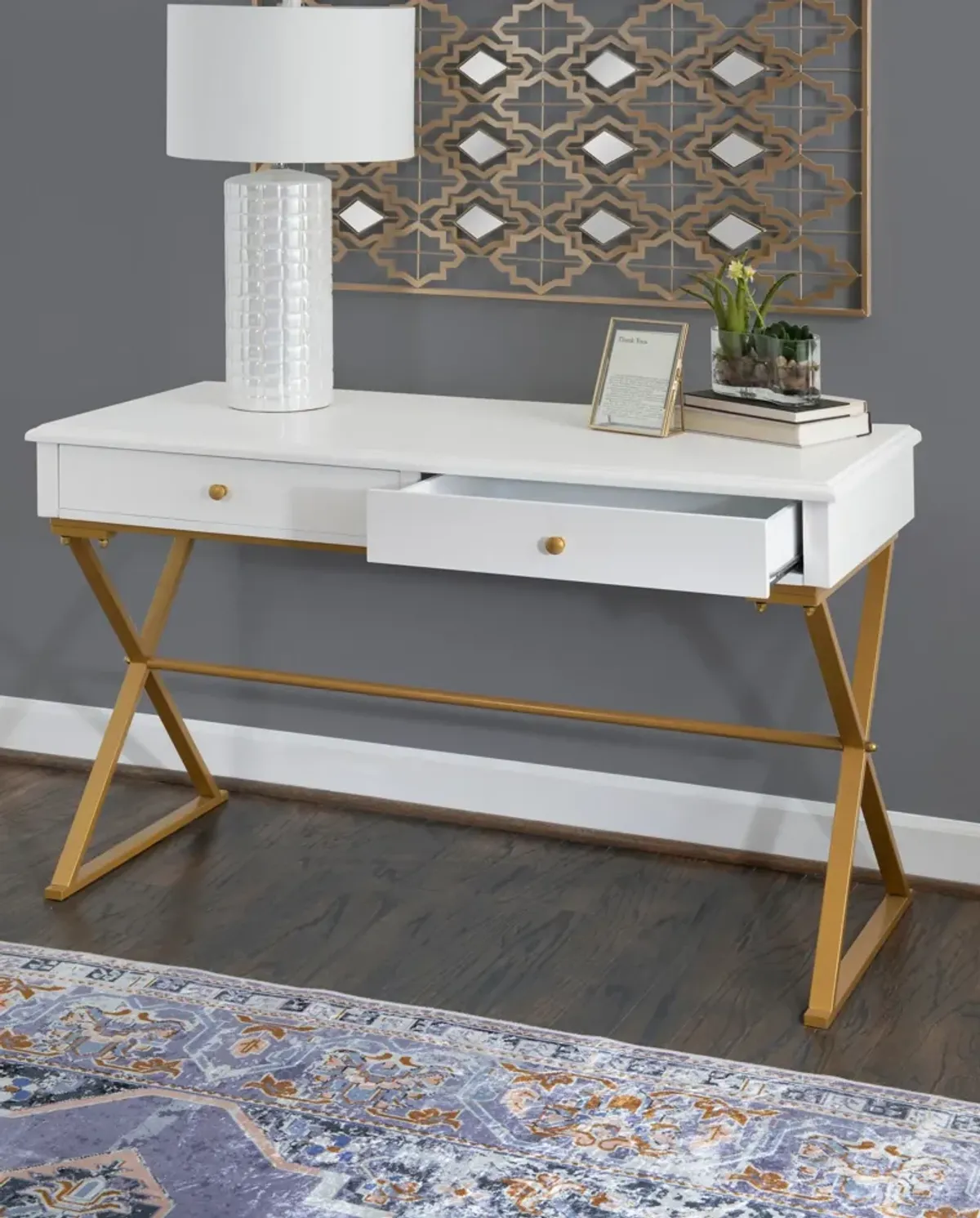 Bertram Desk