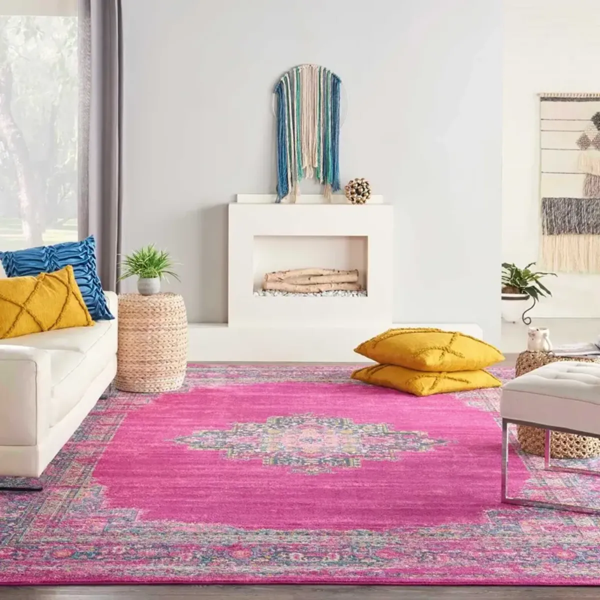 Tralee 5' x 7' Area Rug - Fuchsia