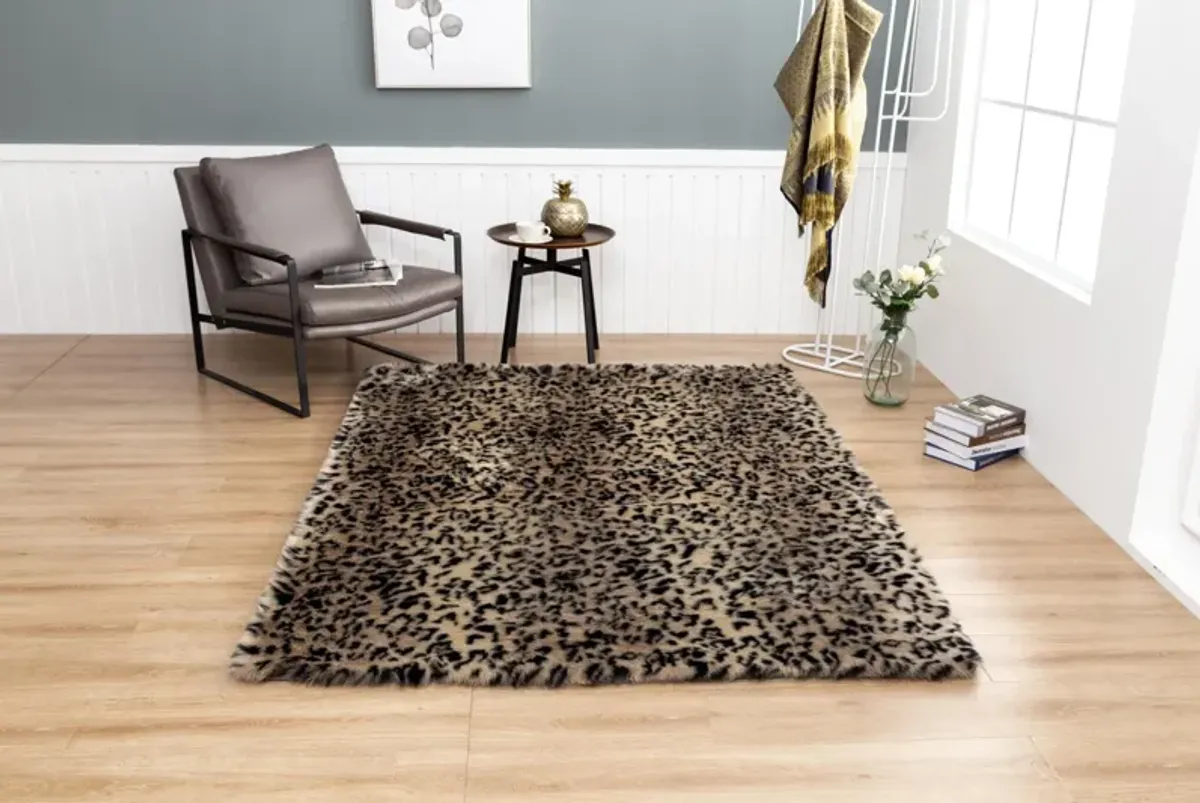 Cheetah 5' x 7' Area Rug