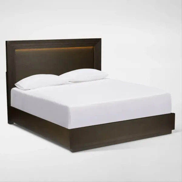 Arielle Queen Panel Bed - Tobacco