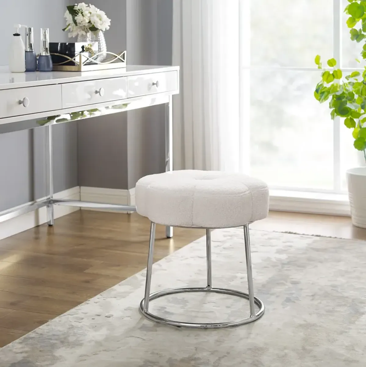 Dora Vanity Stool