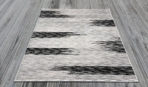 Astrantia 7' x 11' Rug - White/Black