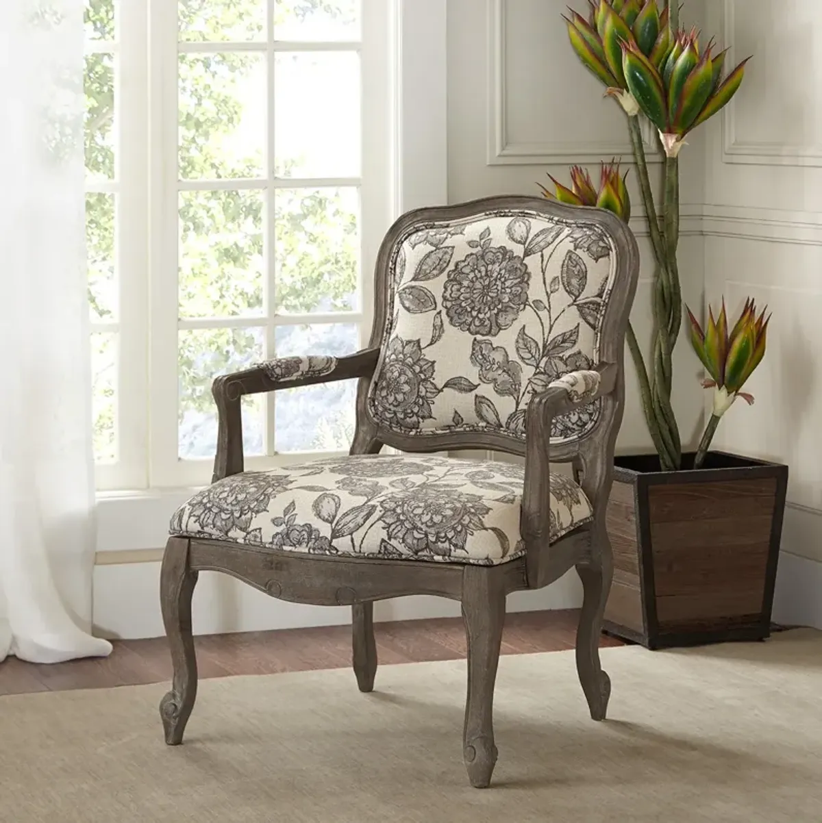 Daur Accent Chair - Brown