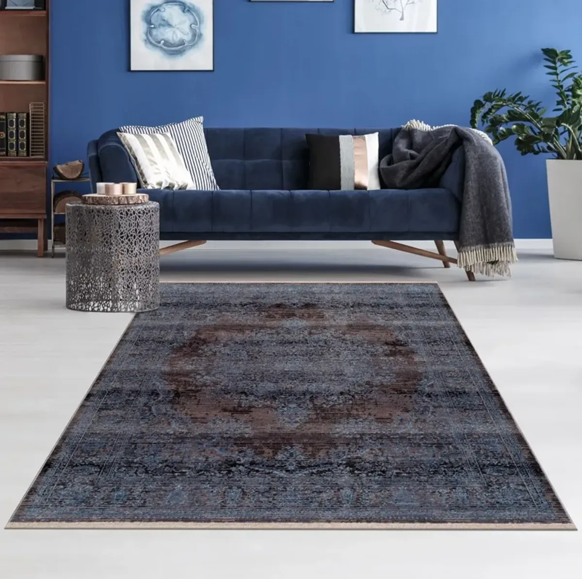 Midsummer 5' x 8' Area Rug - Blue/Brown