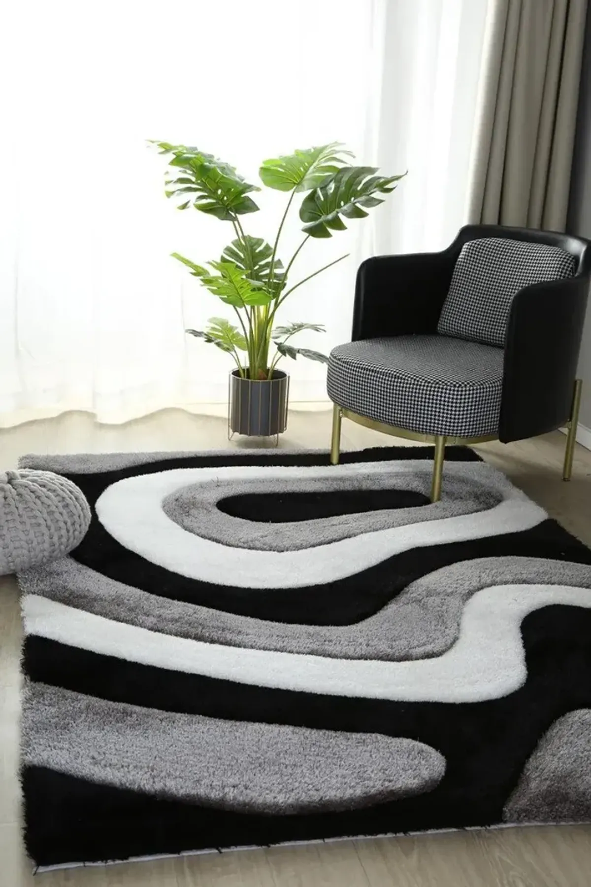 Bayou 5' x 7' Area Rug - Black/White/Gray