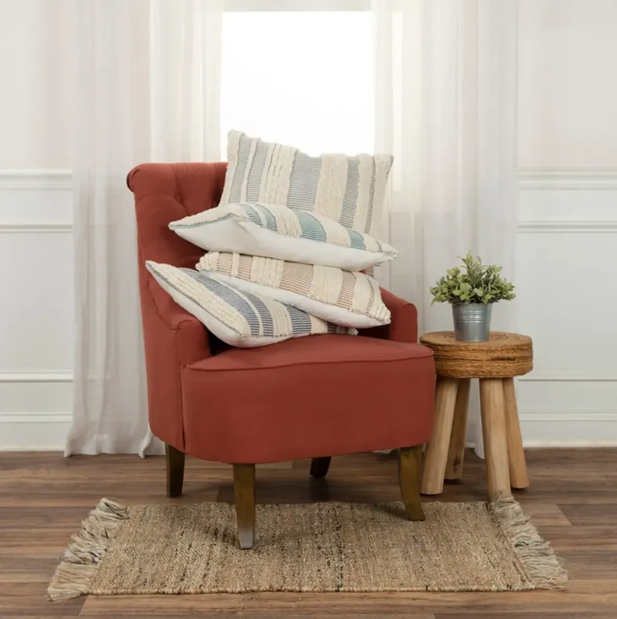 Amelia 14" X 20" Pillow - Gray