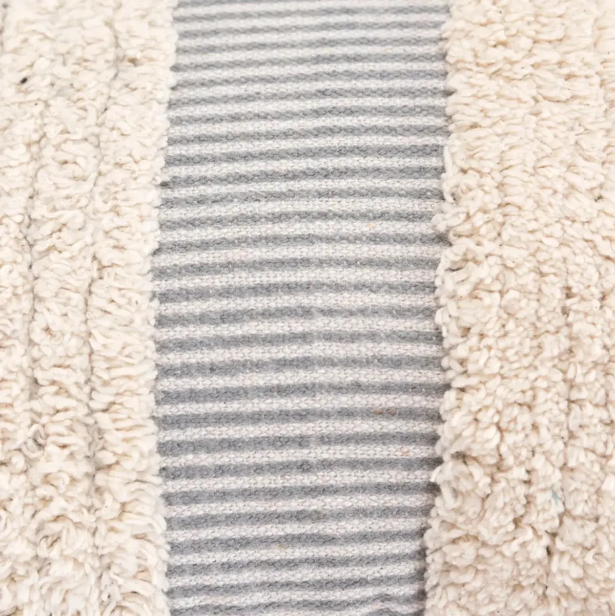 Amelia 14" X 20" Pillow - Gray
