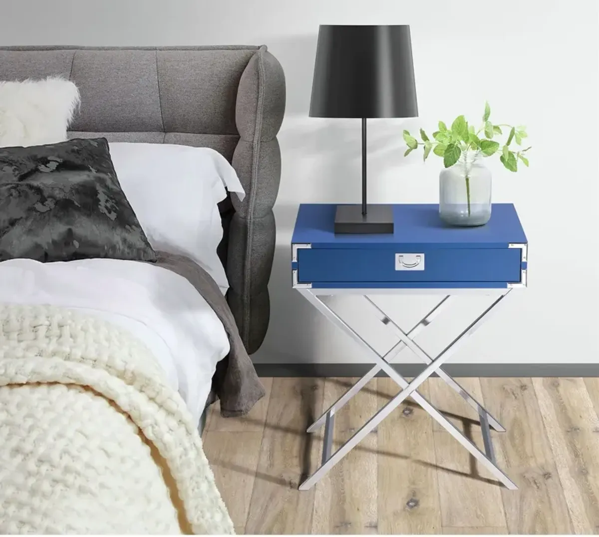 Breenon Nightstand - Chrome/Blue