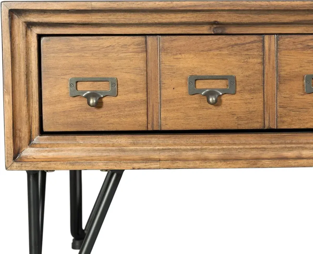 Oaklynn Console Table