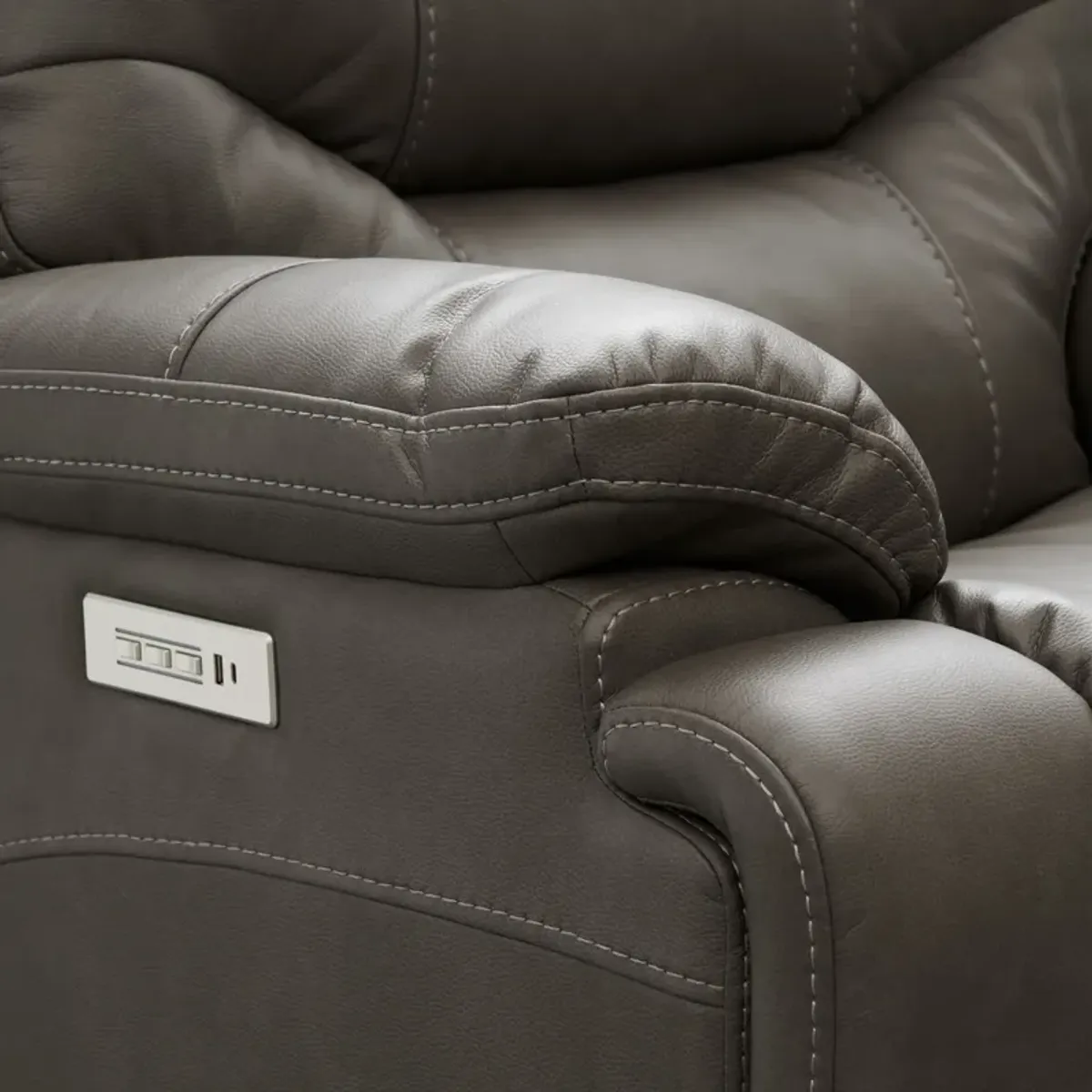 Beacon Triple-Power Recliner - Charcoal