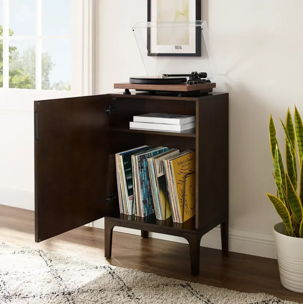 Oriana Record Storage Stand