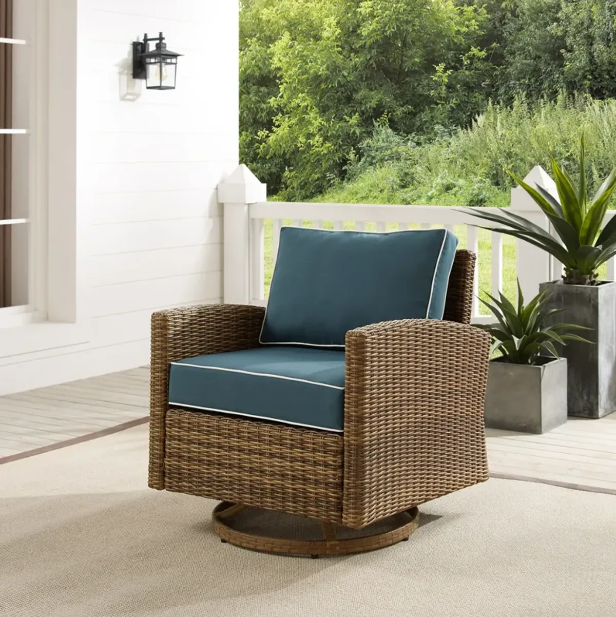 Destin Outdoor Swivel Rocker - Navy/Brown