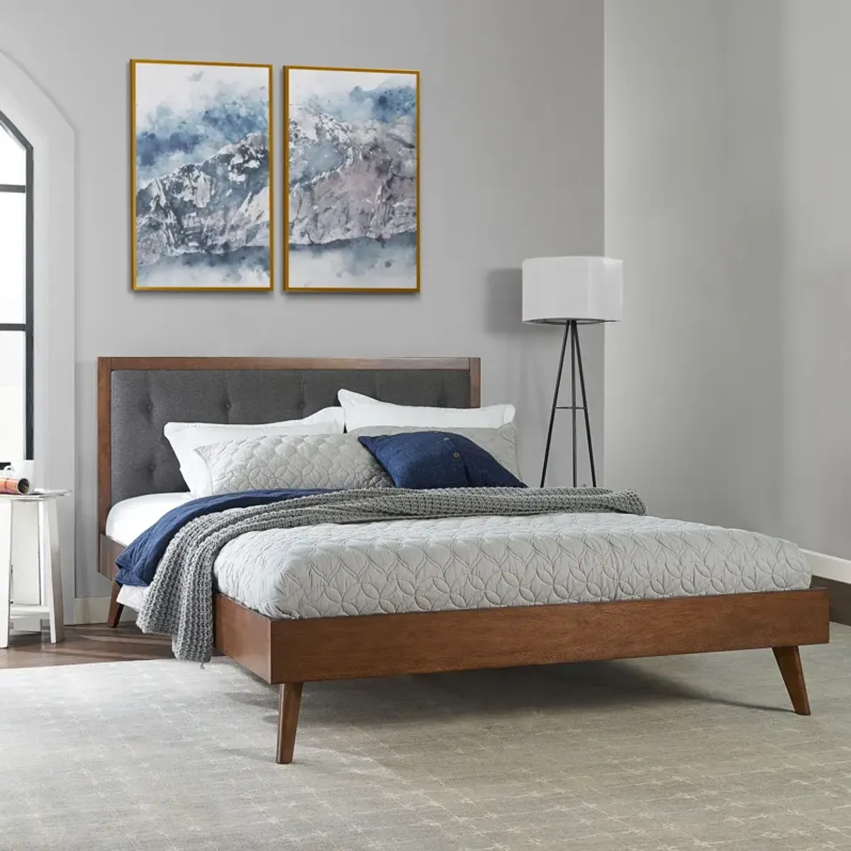 Courtney Upholstered Platform Queen Bed - Gray