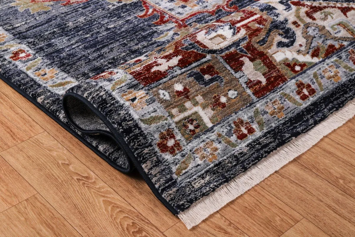 Laten 5' x 8' Area Rug - Navy