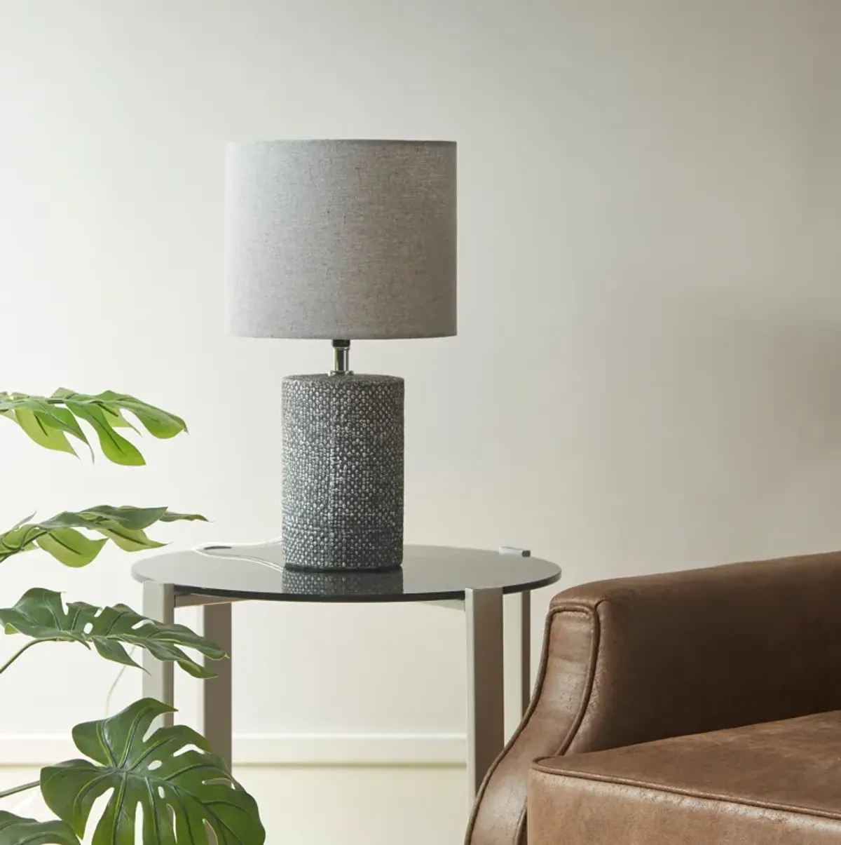 Nesika 16'' Table Lamp