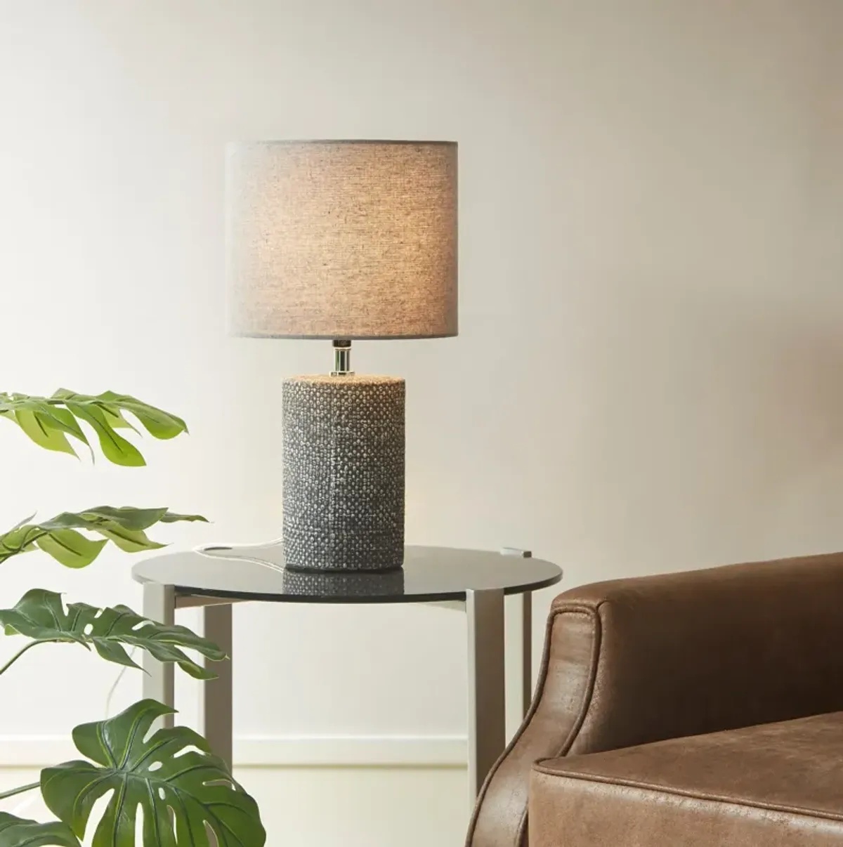 Nesika 16'' Table Lamp