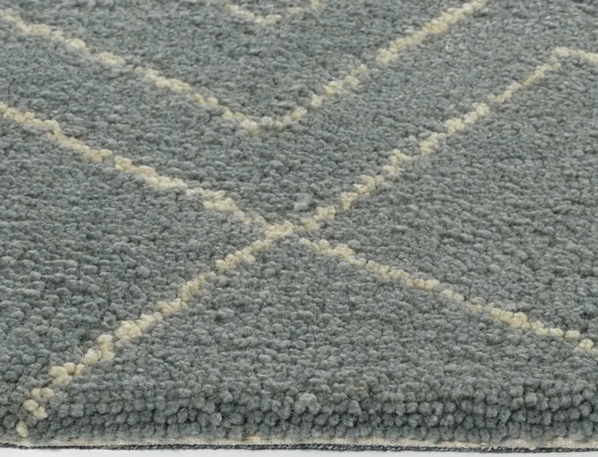 Brio 2'x 8' Runner Rug - Gray