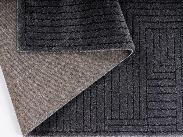 Oriel 5' x 8' Area Rug - Black