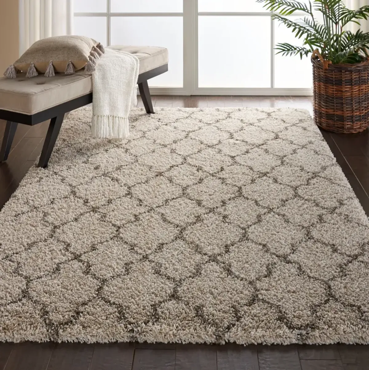 Milano 4' x 6' Area Rug - Cream