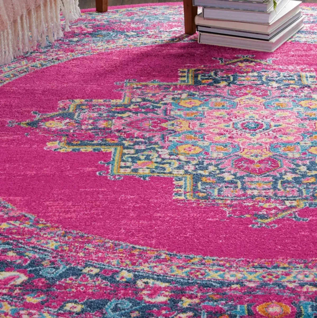 Tralee 8' Round Area Rug - Fuchsia