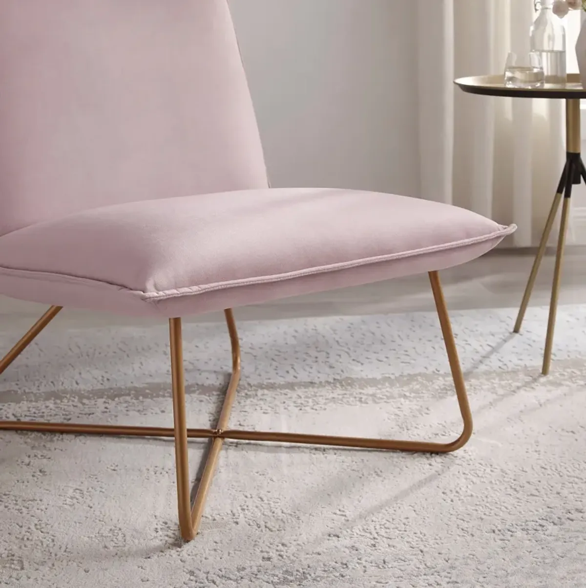 Jeno Accent Chair - Blush Pink