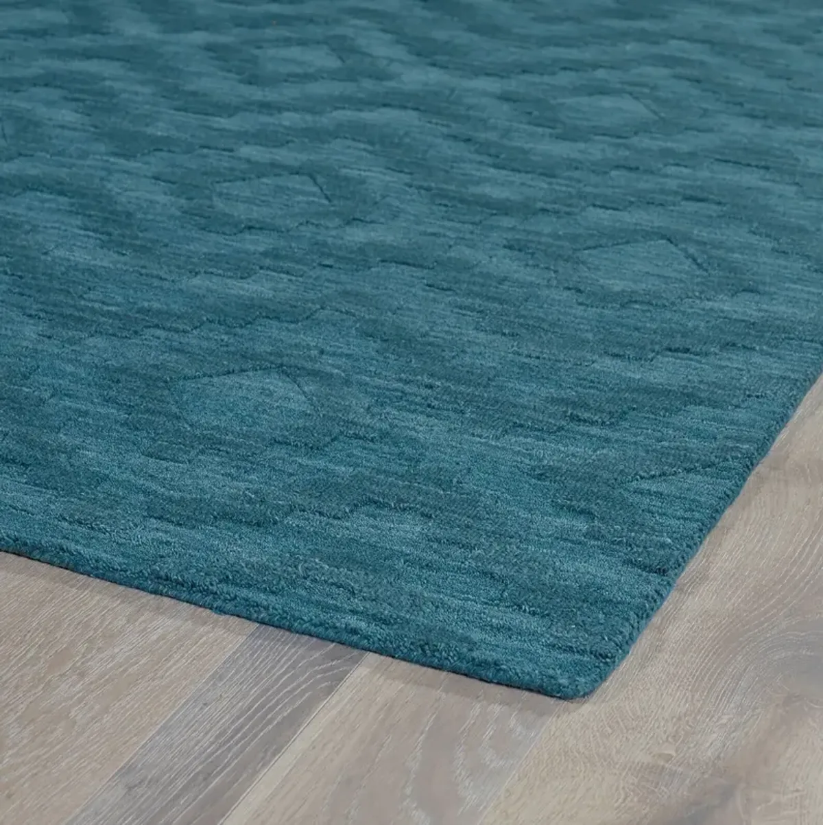 Valiant 2' x 3' Area Rug - Turquoise