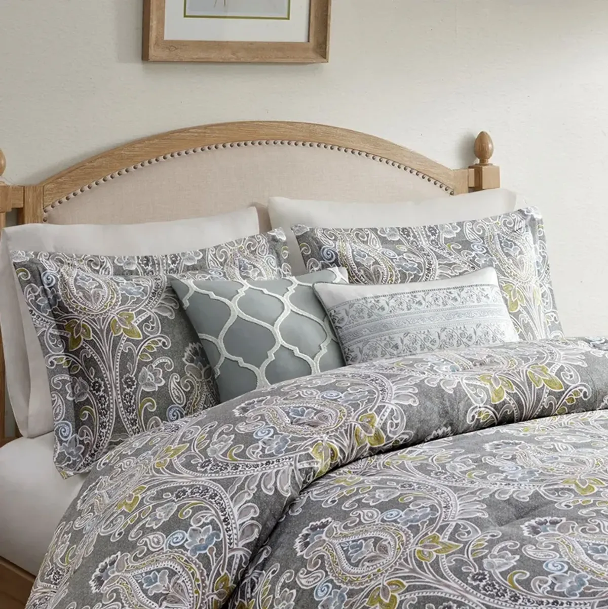 Bethany Queen Comforter Set - Gray