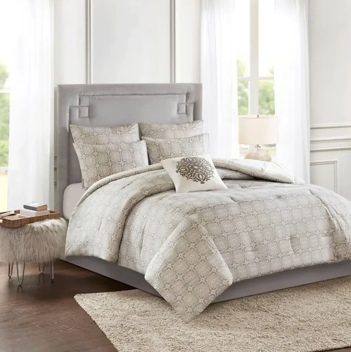 Angela Full/Queen Reversible Comforter Set - Ivory