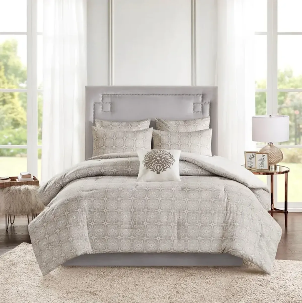 Angela Full/Queen Reversible Comforter Set - Ivory