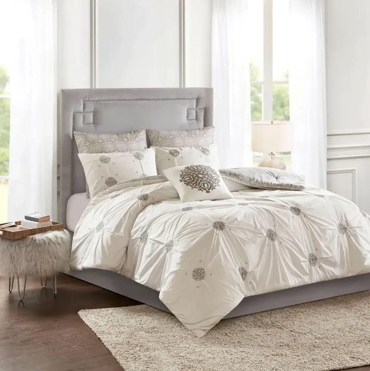 Angela Full/Queen Reversible Comforter Set - Ivory