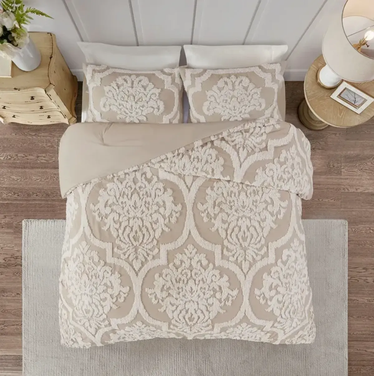 Nadia Full/Queen Comforter Set - Taupe