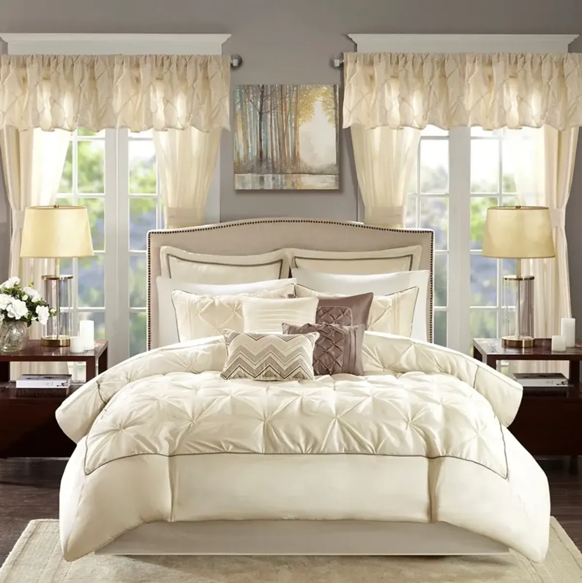 Valeah Queen Complete Room Set - Ivory