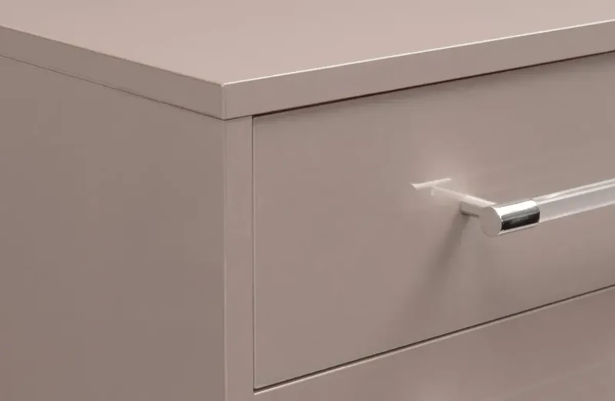 Concerto 3-Drawer Chest - Champagne 