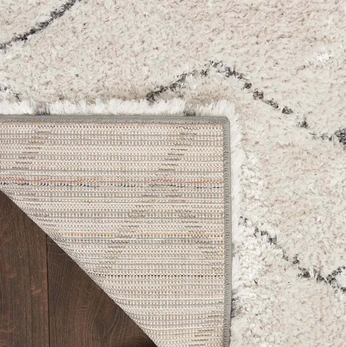 Lana Shag 4' x 6' Area Rug - Ivory/Gray