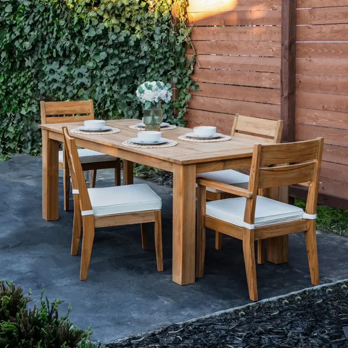 Long Beach Outdoor Dining Table and 4 Dining Chairs