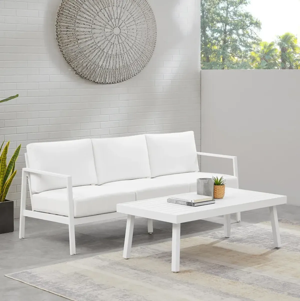 South Hampton Outdoor Sofa