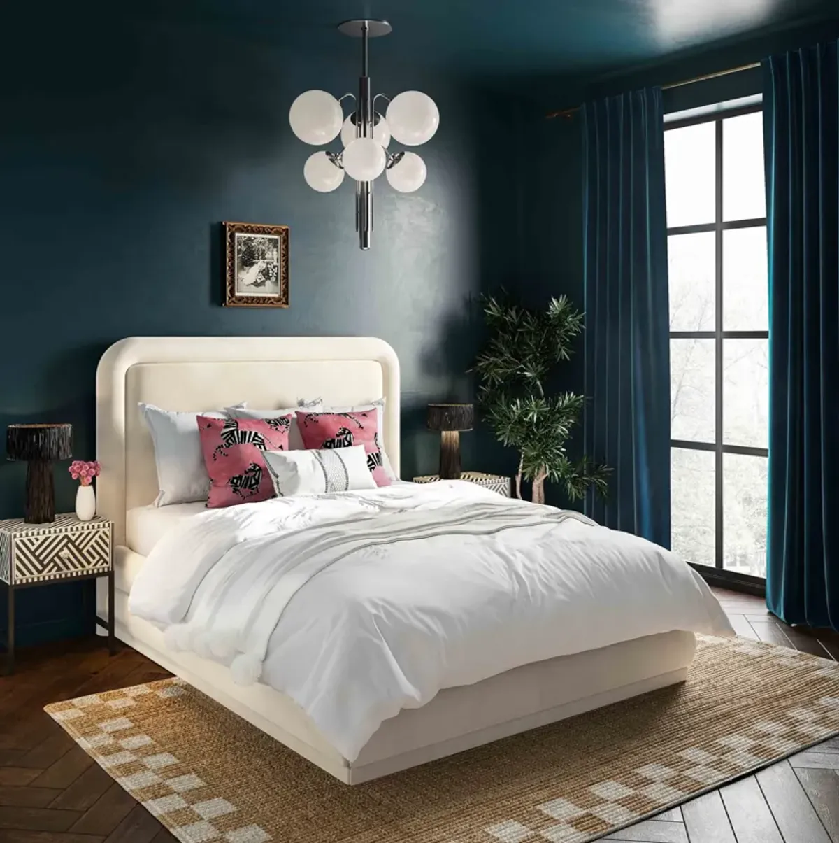 Muna Upholstered Platform Queen Bed