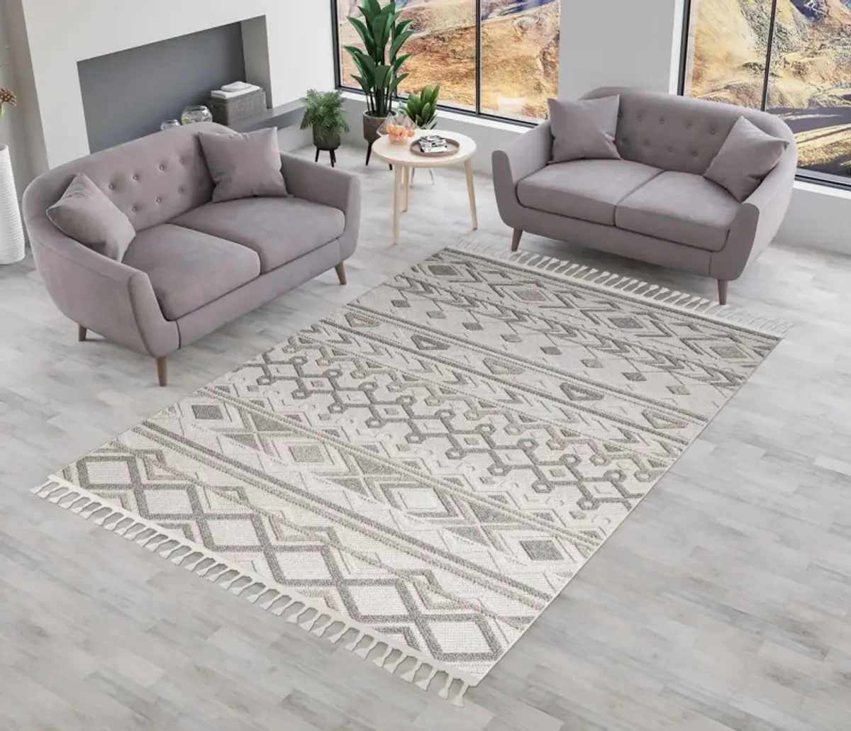 Arwen 5' x 8' Area Rug - Beige/Gray