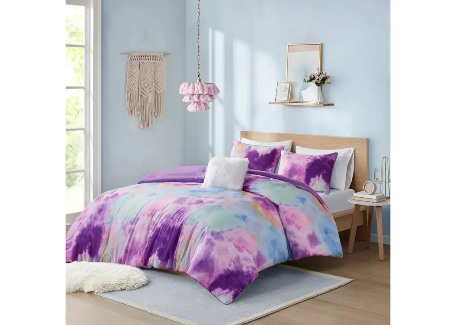 Emberly King/California King Comforter Set - Lavender