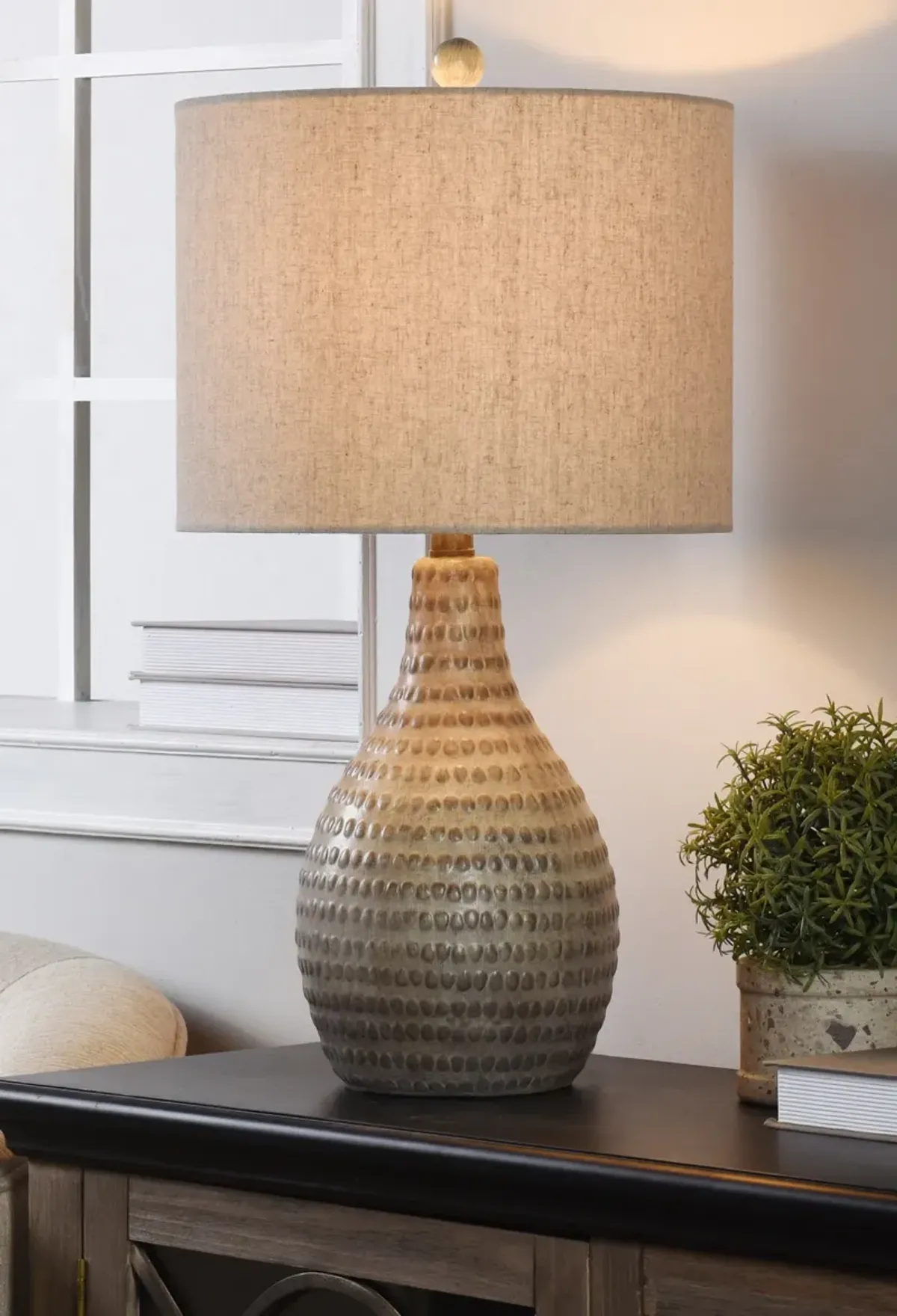 Roshan Table Lamp