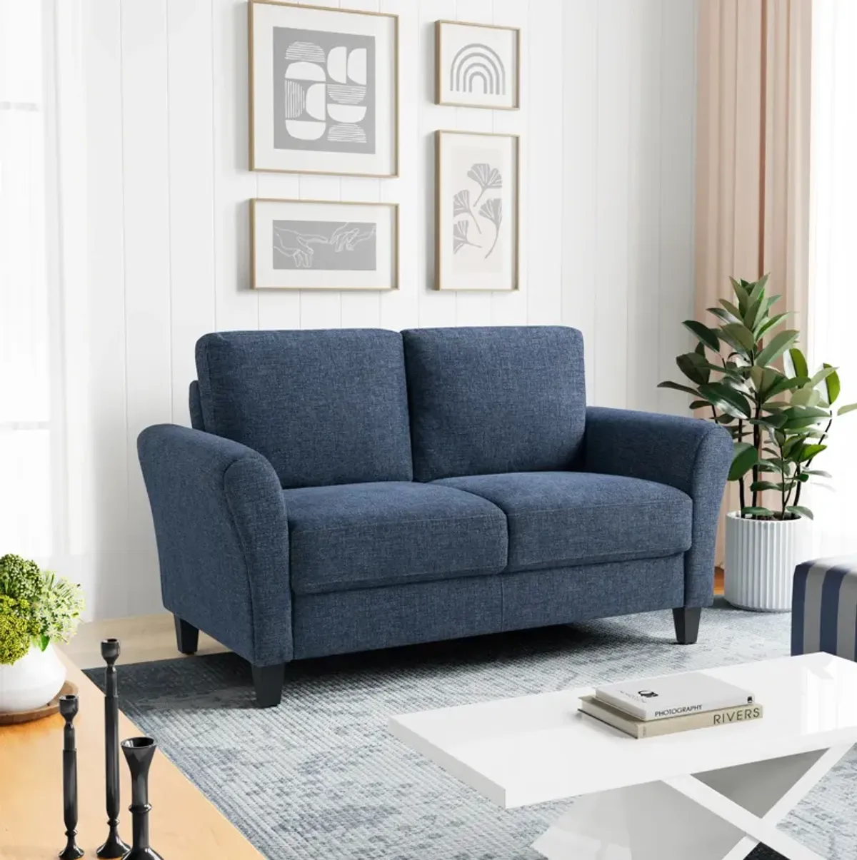 Hagen Loveseat