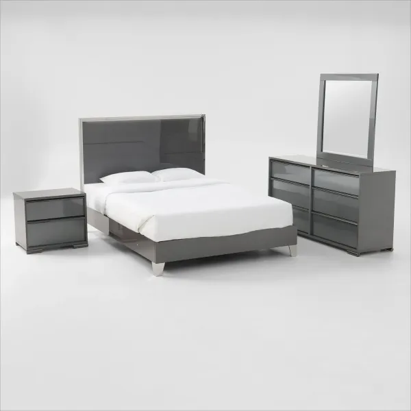 Selena 6-Piece Queen Bedroom Set with Dresser, Mirror, and Nightstand - Gray