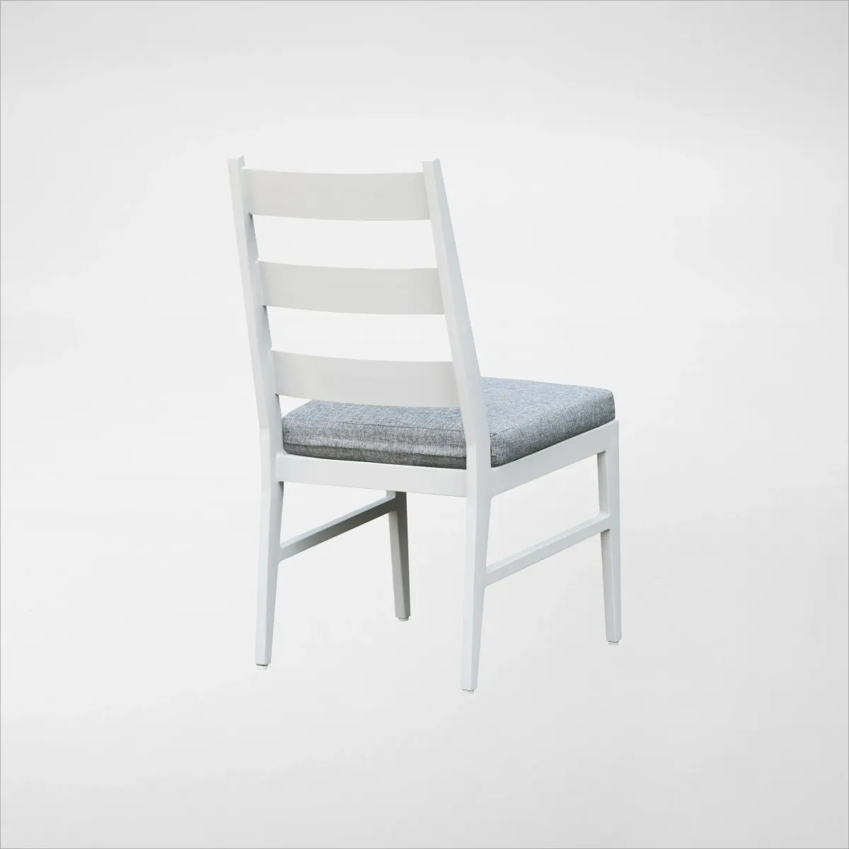 Halifax Outdoor Dining Table, 4 Upholstered and 2 Panel Chairs