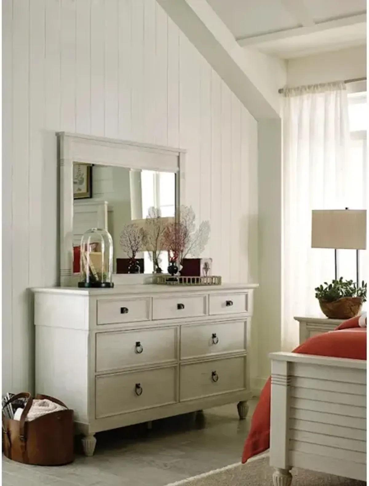 Saybrook Drawer Dresser