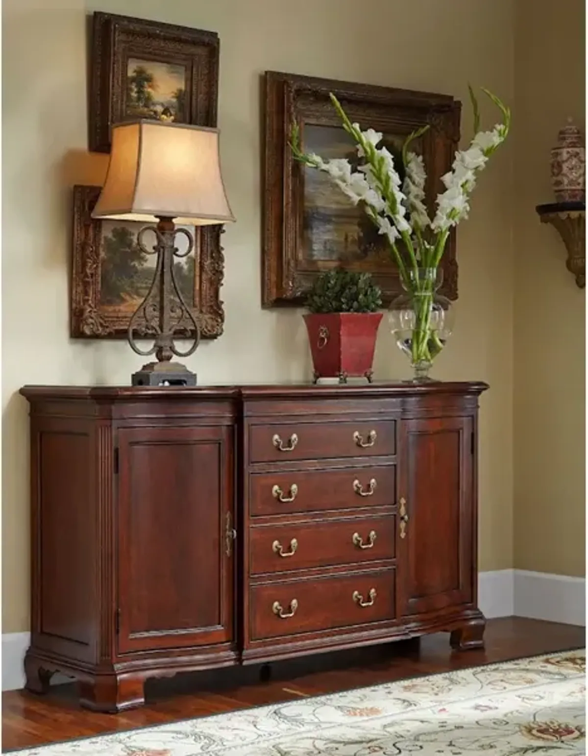 Credenza