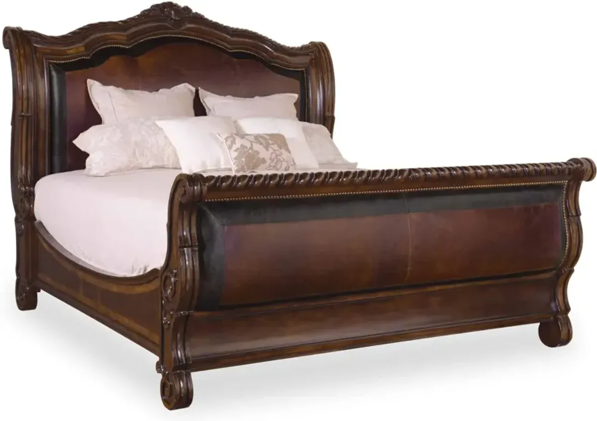 Valencia 5/0 Upholstered Sleigh Bed